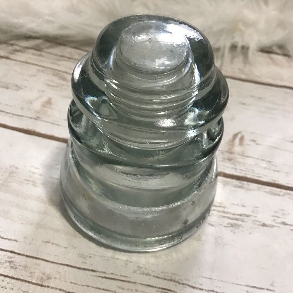 Vintage Armstrong Clear Glass‎ Insulator made in USA